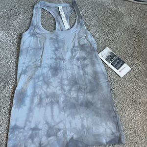 Swiftly tank size 4